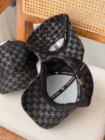 بیسبالی گوچی - Image 2