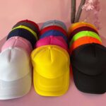 کلاه ابری پشت توری