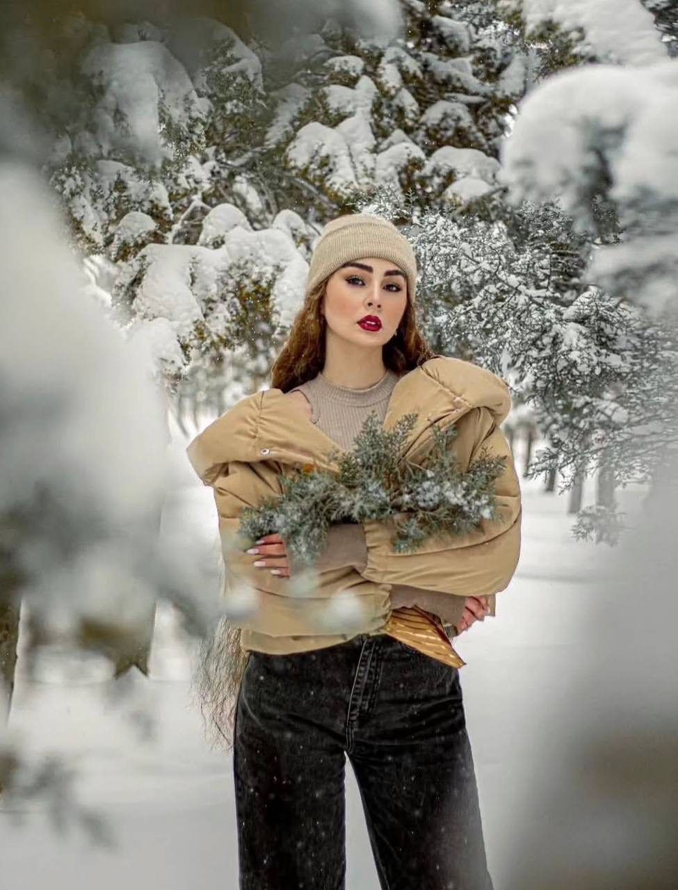 IMG_4627 کلاه بافت ساده - Image 10