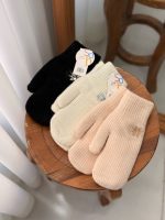 دستکش تک انگشتی بافت