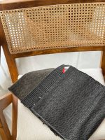 شالگردن فوتر طرح دار