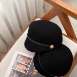 کلاه نمدی لبه دار