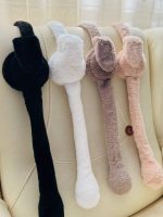 گوشبند پمپی ساده