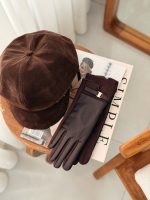 دستکش چرم و جیر سگک دار زنانه - Image 4