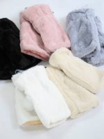 دستکش نیم انگشتی خز - Image 2