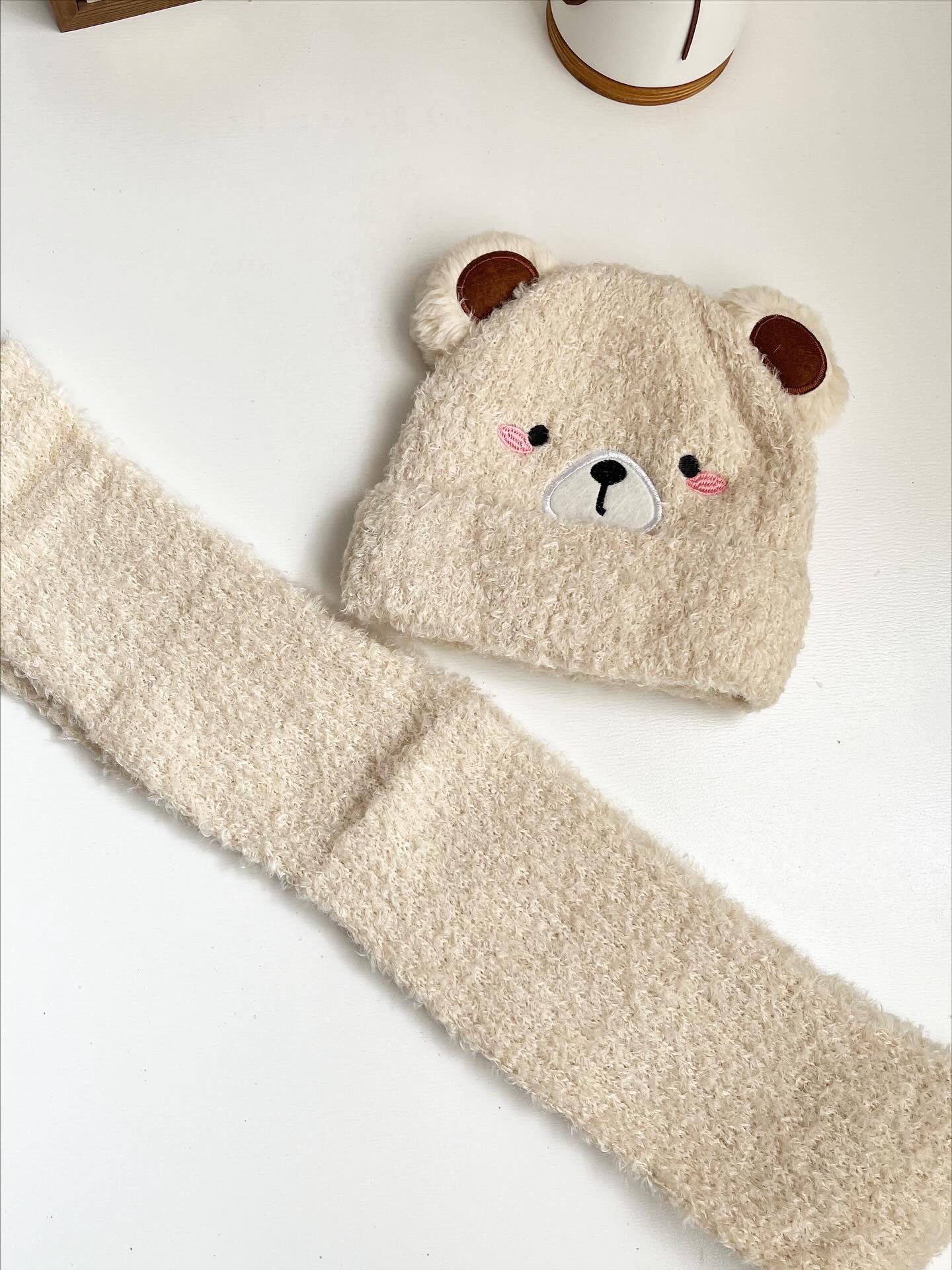 IMG_6009 کلاه و شالگردن بلند موهر بچگانه - Image 2