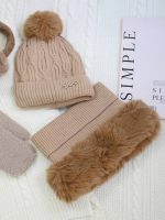 کلاه شال دور خز قلب - Image 7