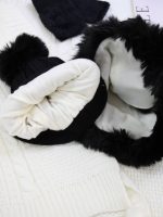 کلاه شال دور خز قلب - Image 5