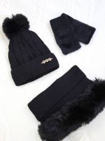 کلاه شال دور خز قلب - Image 2