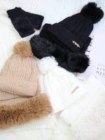 کلاه شال دور خز قلب