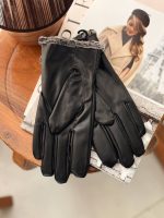 دستکش زنانه چرم پوم دار - Image 5