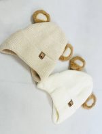 کلاه بافت گوشدار بچگانه