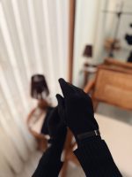 دستکش ساتنی سگک دار - Image 5