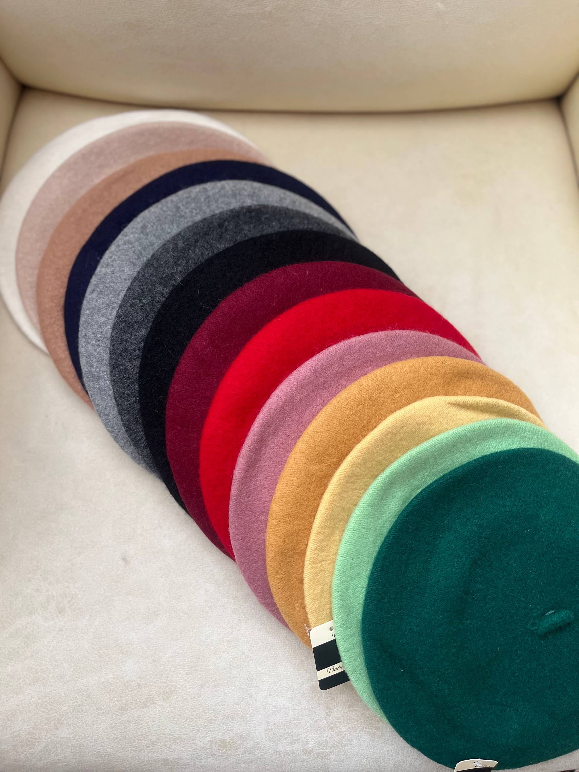 IMG_8200 برت پشمی بچگانه - Image 1