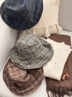 کلاه باکت چهارخونه
